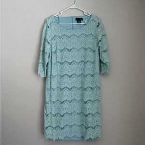 Jessica Howard Blue Lace Dress – Size 16W – Elegant & Flattering